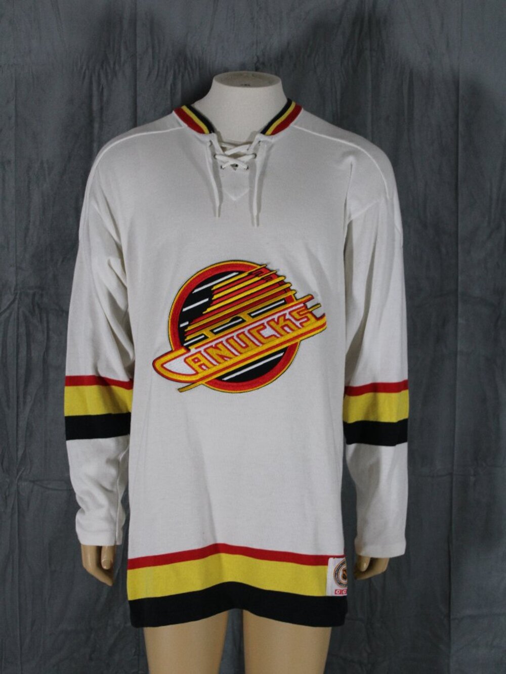 Vancouver Canucks Jersey (VTG) - Cotton Blend Speeding Skate by CCM - Mens Large